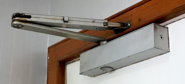 Door Closer Setup in Tarpon Springs, FL