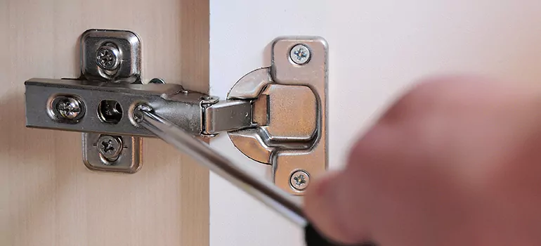 Creaky Door Hinges Fix in Tarpon Springs, FL