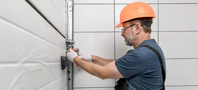 Commercial Garage Door Repair in Tarpon Springs, FL