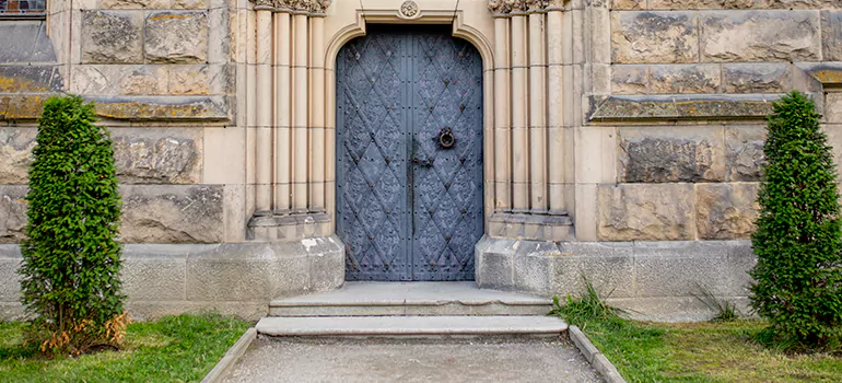 Traditional Double Front Doors in Tarpon Springs, FL