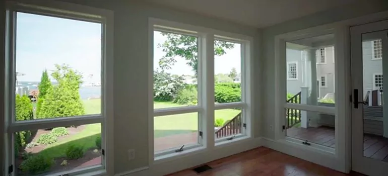 Double-hung Window Repair in Tarpon Springs, FL