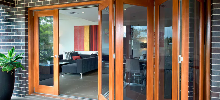 Folding Door Panel Repair in Tarpon Springs, FL