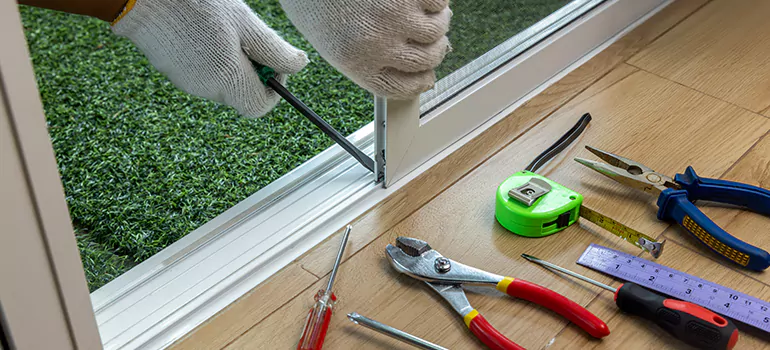 Window Hinge Repair in Tarpon Springs, FL
